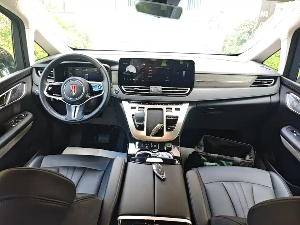 Hongqi Hongqi HQ9 PHEV — миниатюра 10