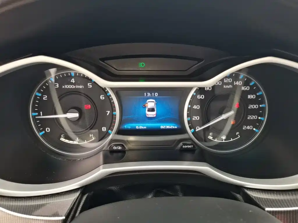 Geely Emgrand — миниатюра 12