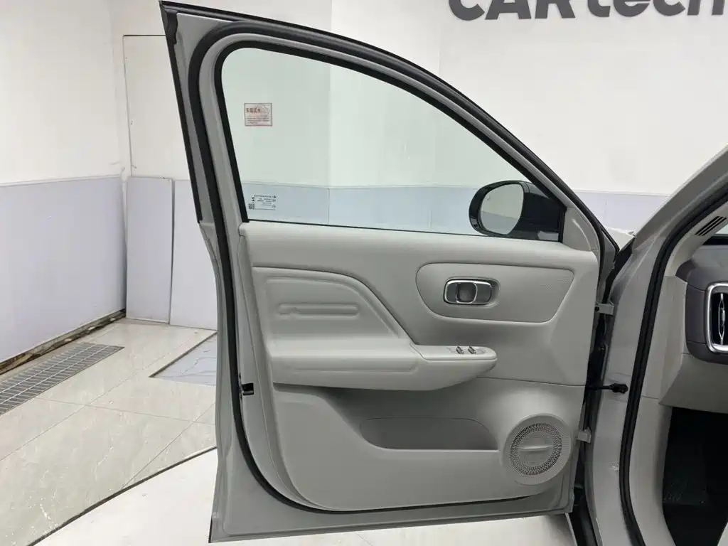 Leapmotor Leapmotor B10 — миниатюра 16