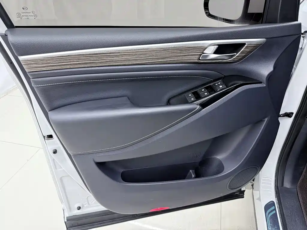 GAC Motor Trumpchi M8 — миниатюра 18