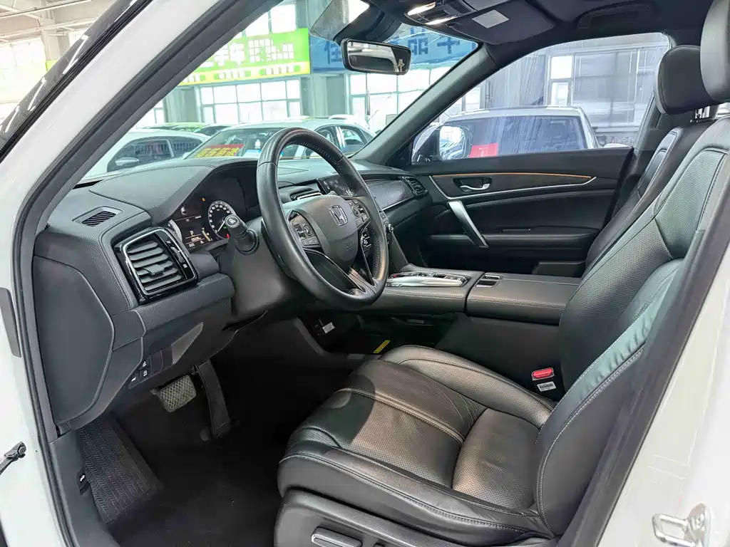 Honda UR-V — миниатюра 7