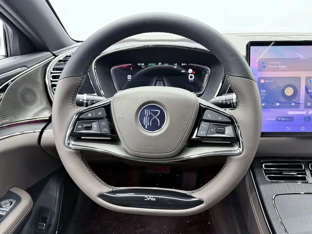 BYD Han — миниатюра 5