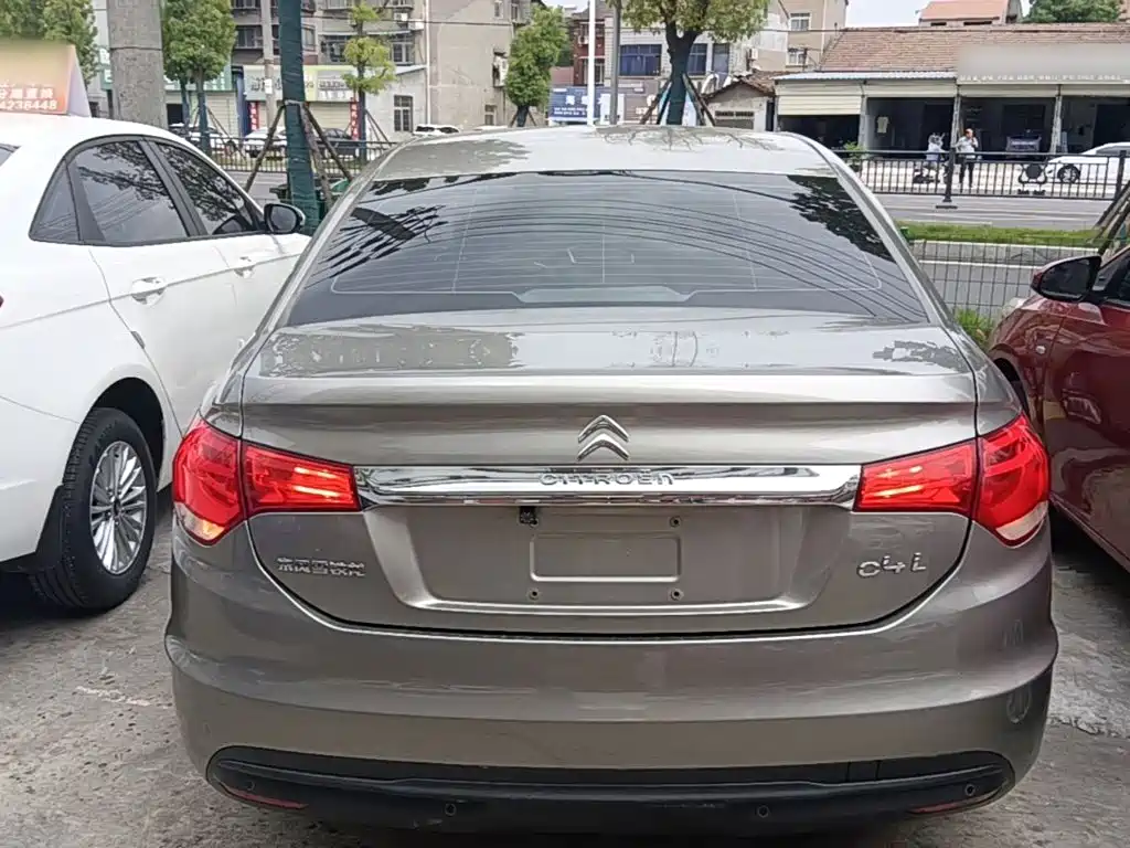 Citroen C4L — миниатюра 6