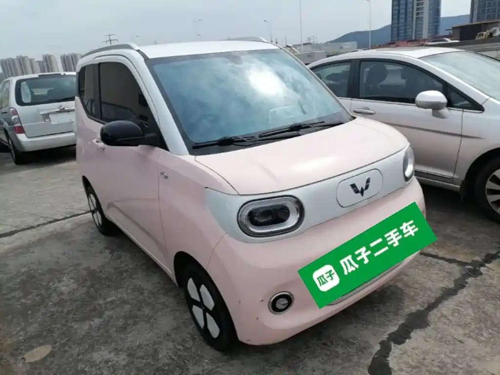 Wuling MINIEV — миниатюра 4
