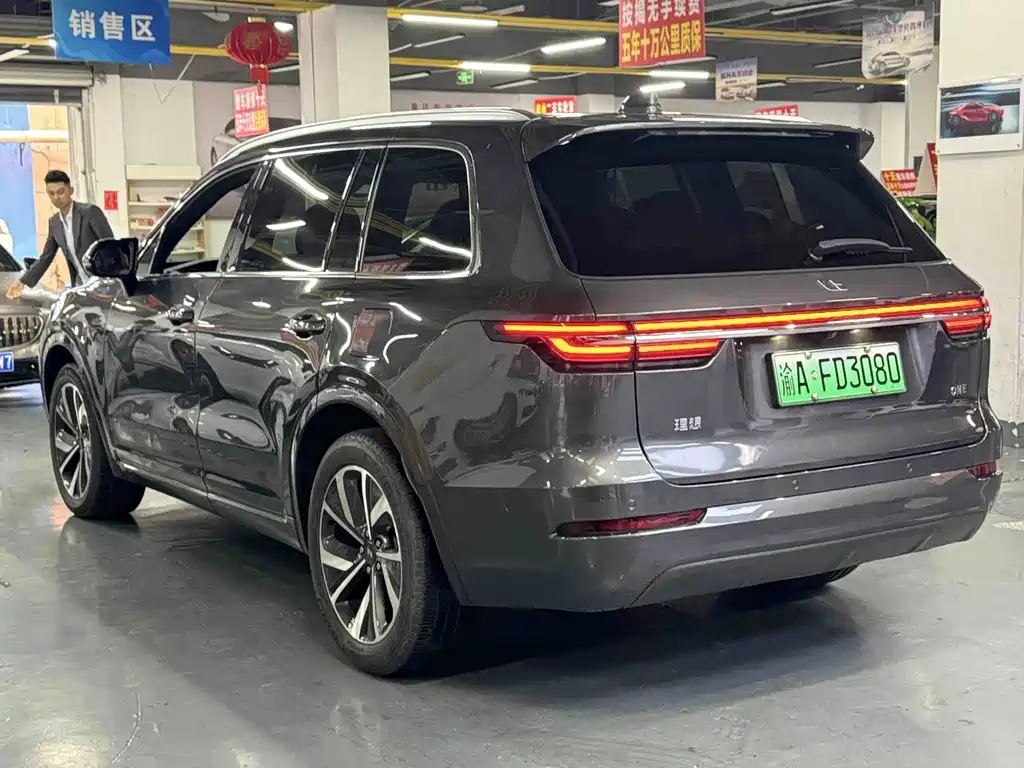 Li Auto Li ONE — миниатюра 9