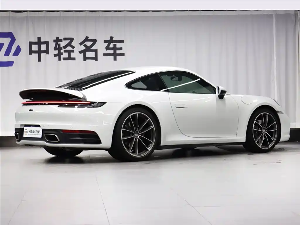 Porsche 911 2023 Carrera 3.0T