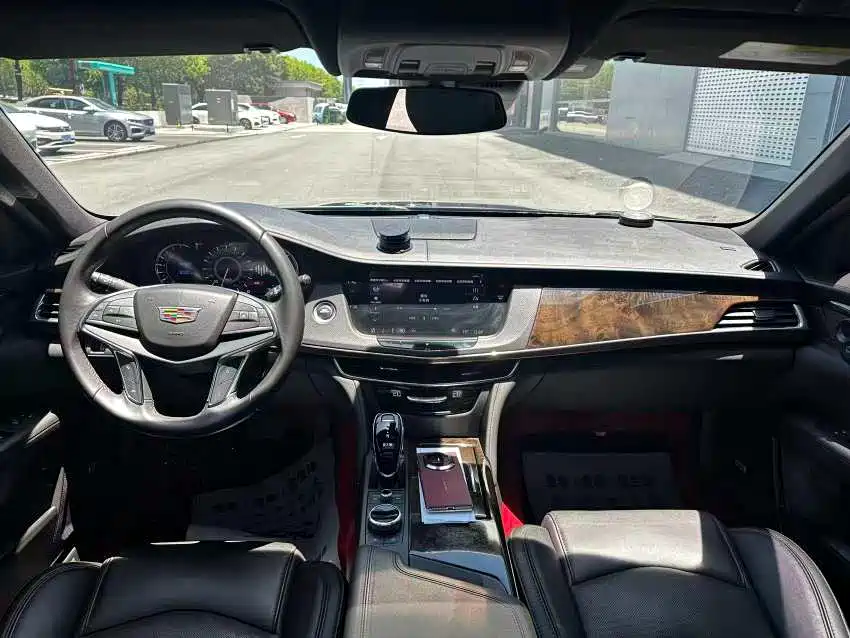 Cadillac CT6 — миниатюра 4