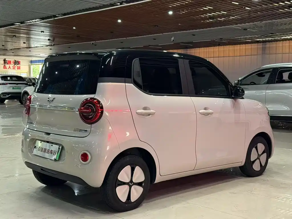 Wuling MINIEV — миниатюра 3