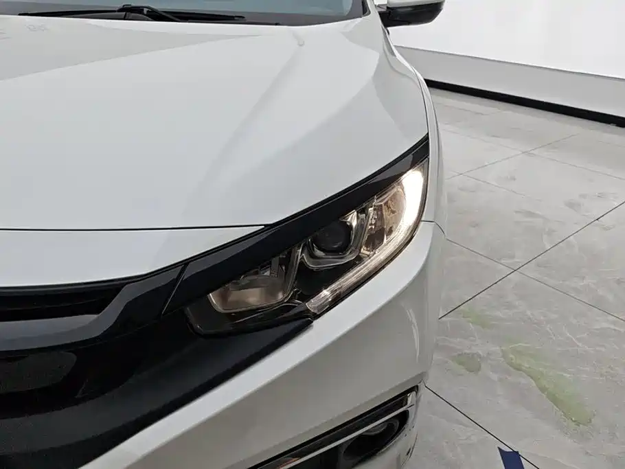 Honda Civic — миниатюра 5