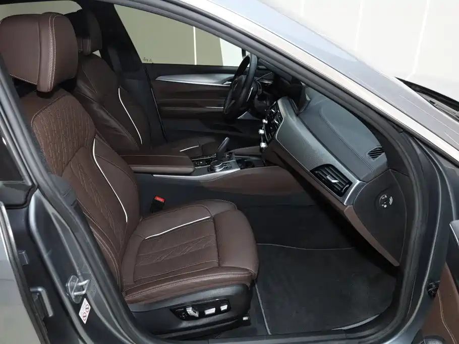 BMW 6 Series GT — миниатюра 18