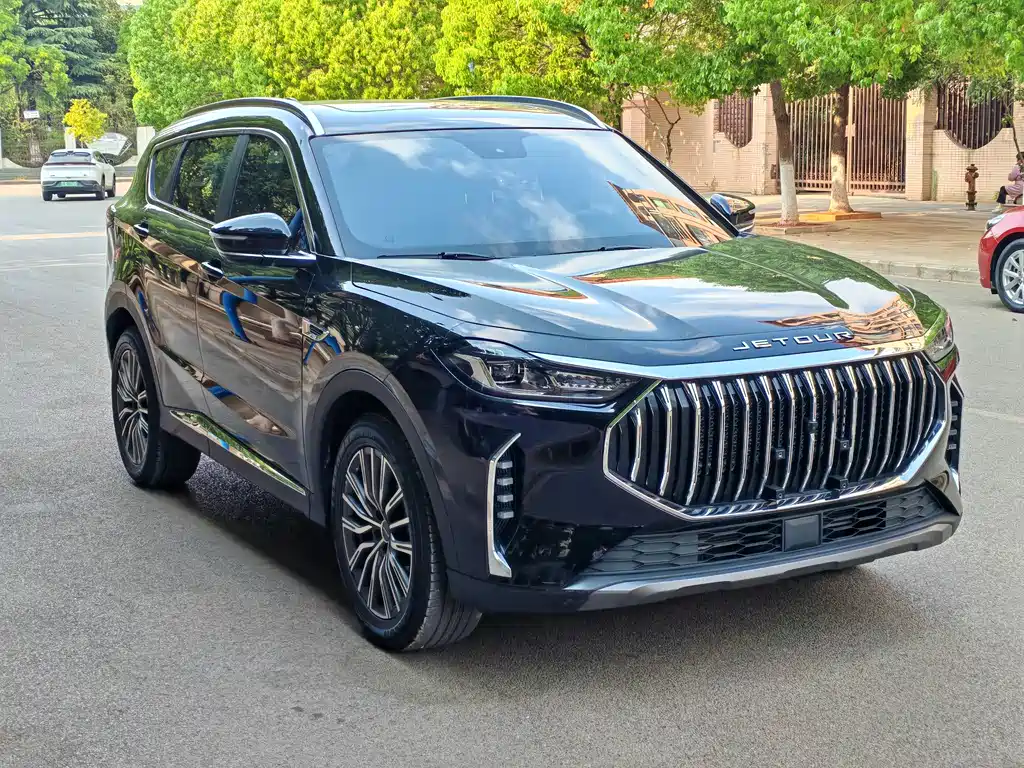 JETOUR X70 PLUS 2025 Champion 1.5T DCT Champion MAX+ 7 мест