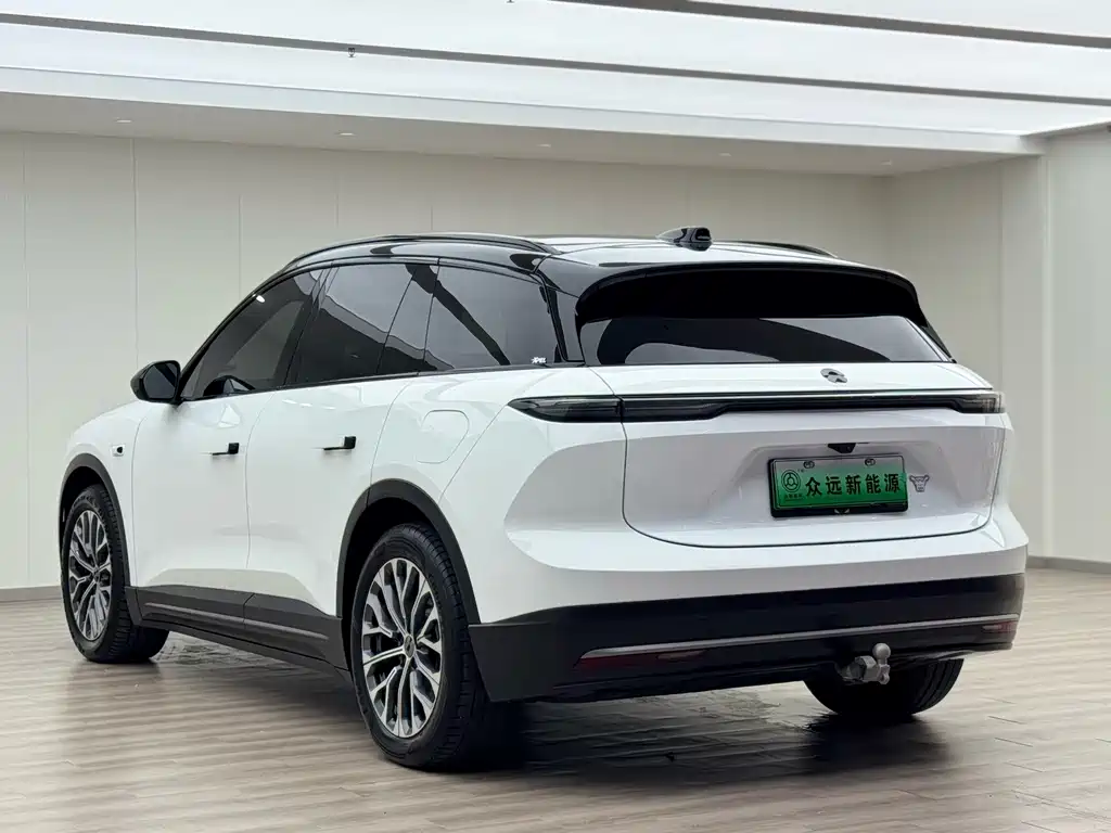 NIO ES6 — миниатюра 6