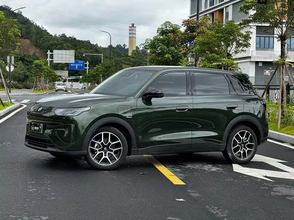 Leapmotor 零跑A10