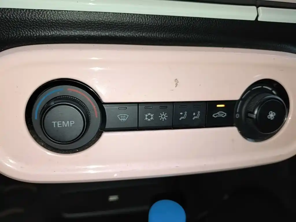 Roewe Clever — миниатюра 13