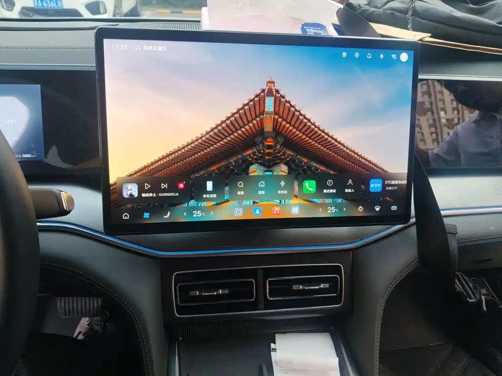 BYD L DM-i — миниатюра 9