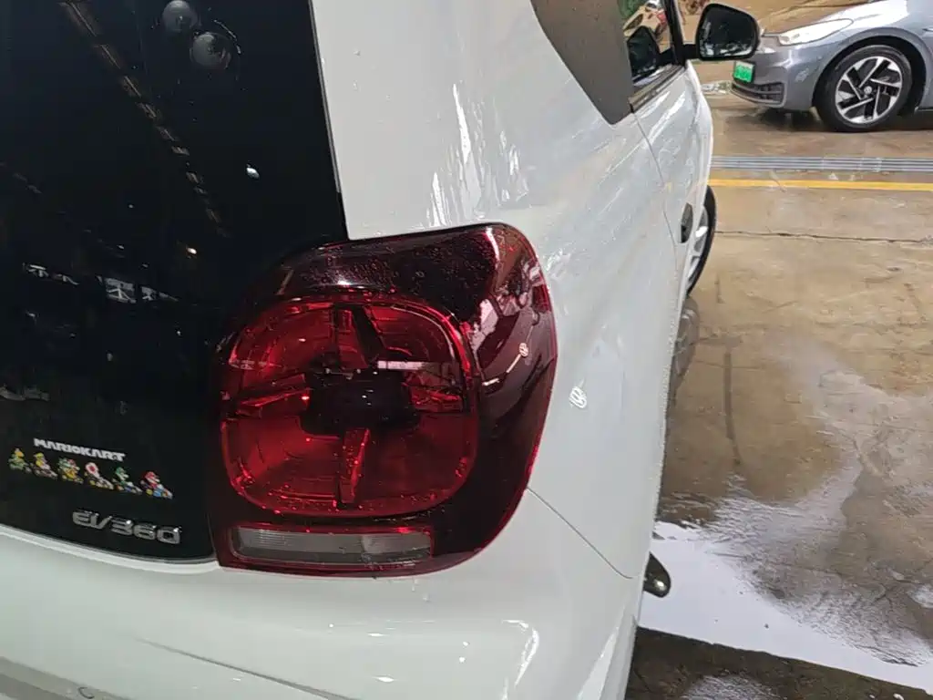 Roewe Clever — миниатюра 8