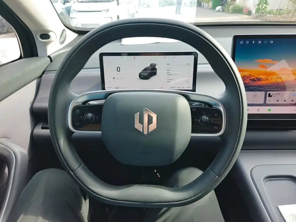 Leapmotor Leapmotor C10 — миниатюра 11