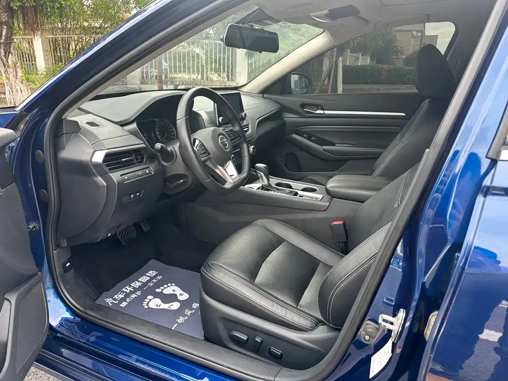 Nissan Teana — миниатюра 7