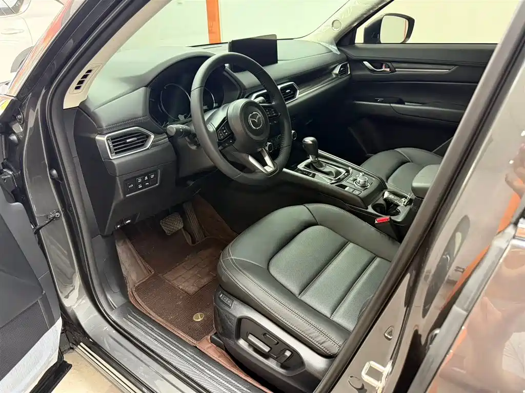Mazda CX-5 2024 2.0L AT Pro