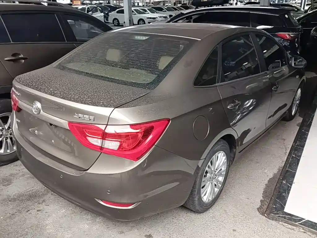 Buick Excelle — миниатюра 7
