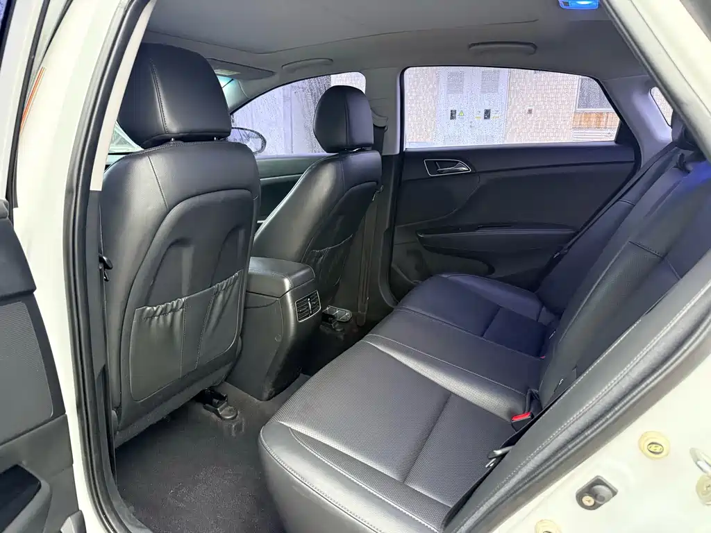 Hyundai Mistra — миниатюра 6