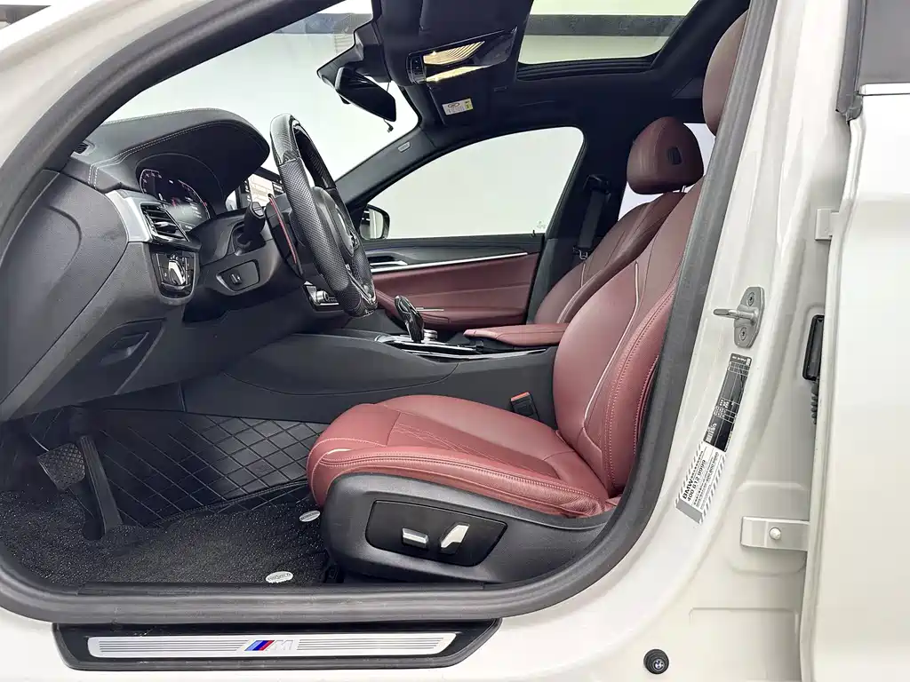 BMW 5 Series — миниатюра 10