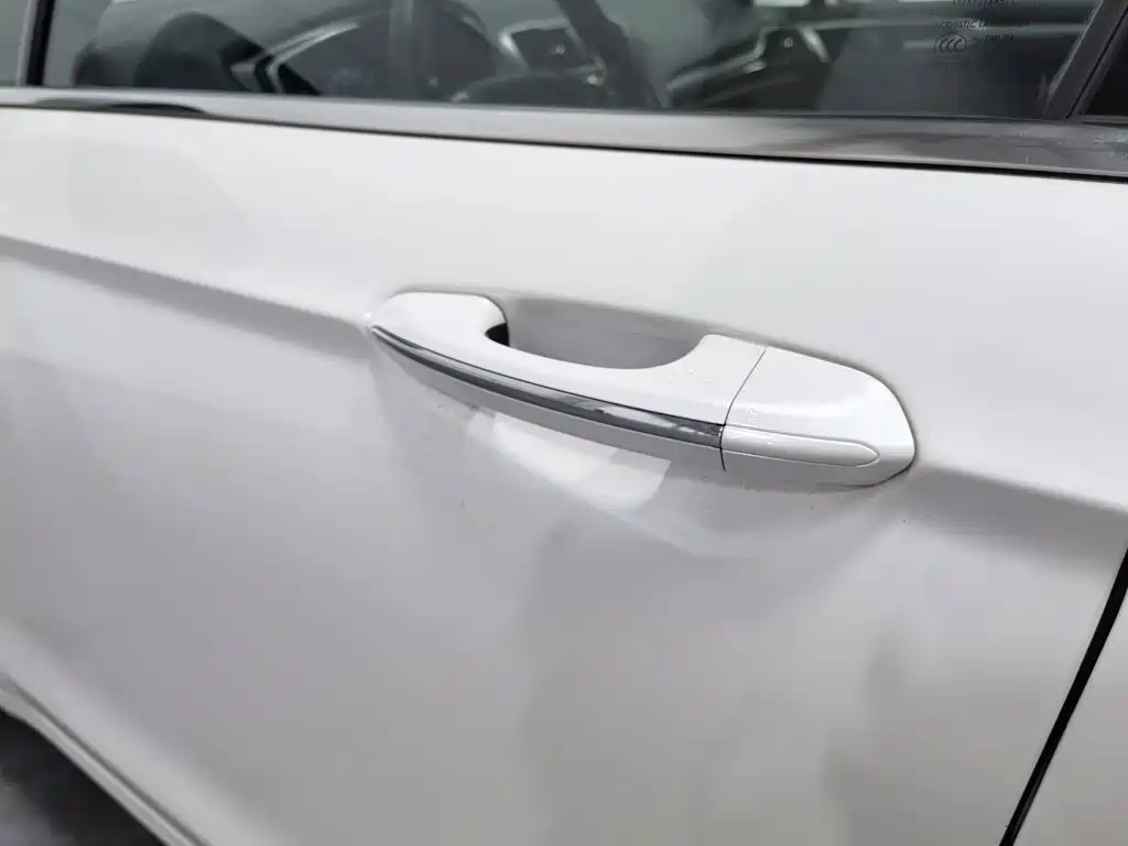 Ford Mondeo New Energy — миниатюра 18