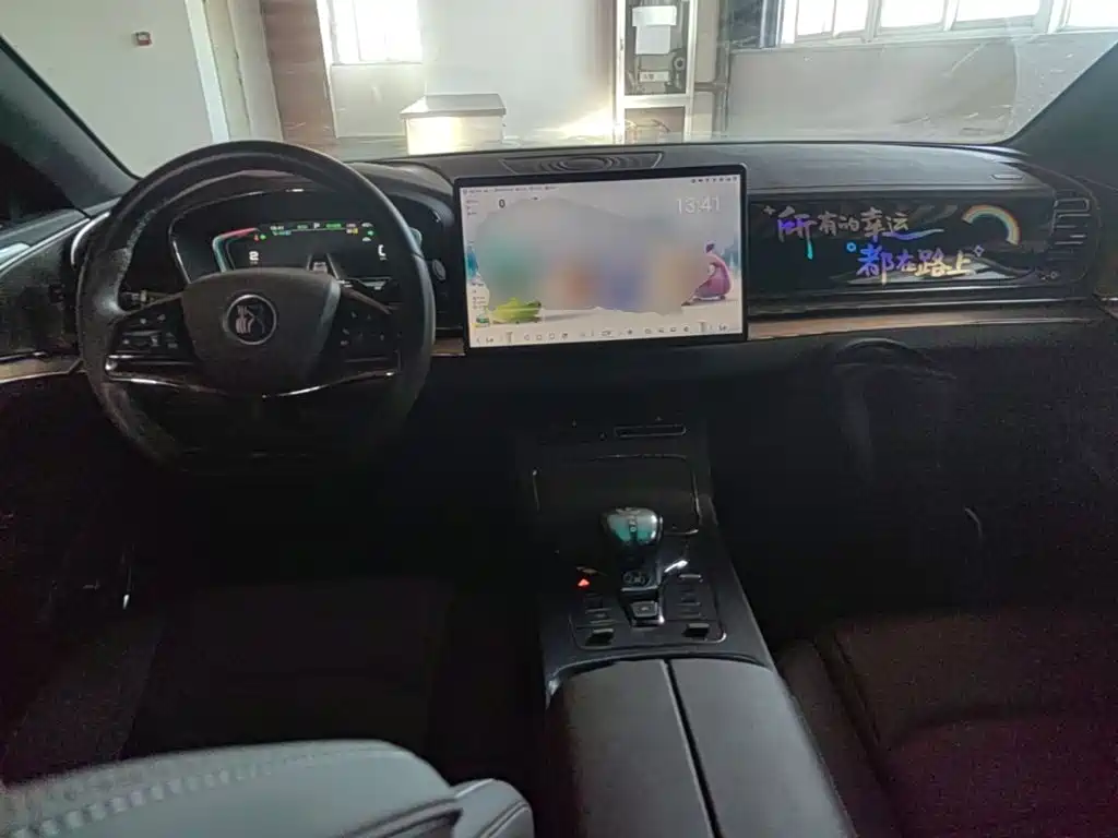 BYD Han — миниатюра 10