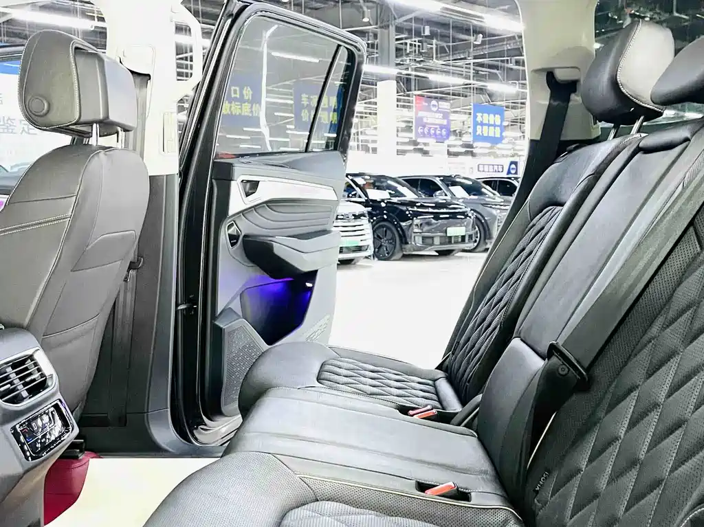 Volkswagen Talagon — миниатюра 6