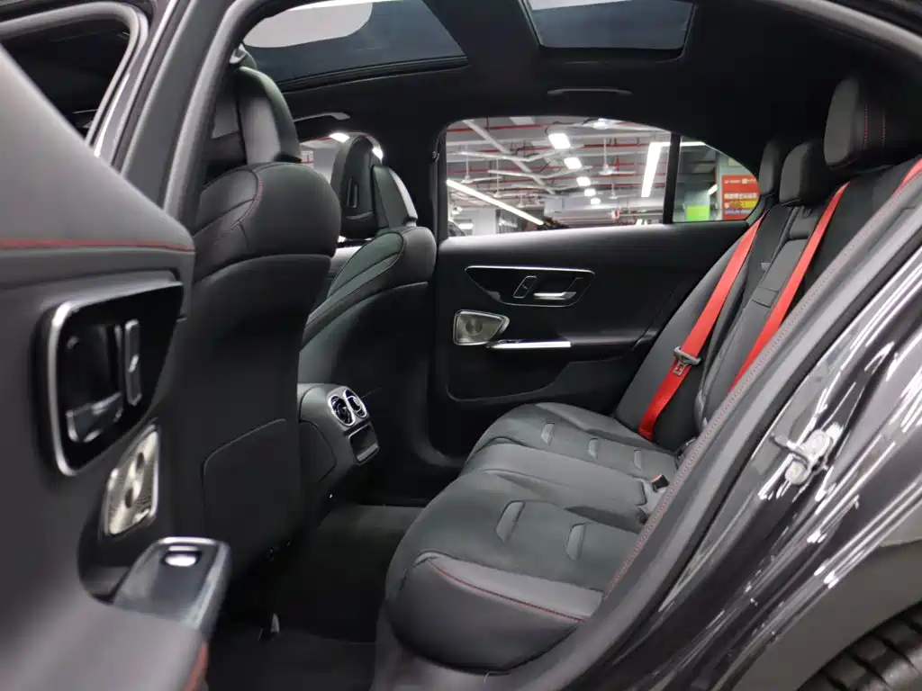 Mercedes-Benz C-Class AMG — миниатюра 21