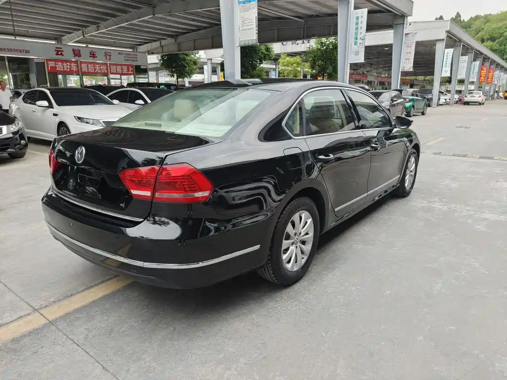 Volkswagen Passat 2013 1.8TSI DSG