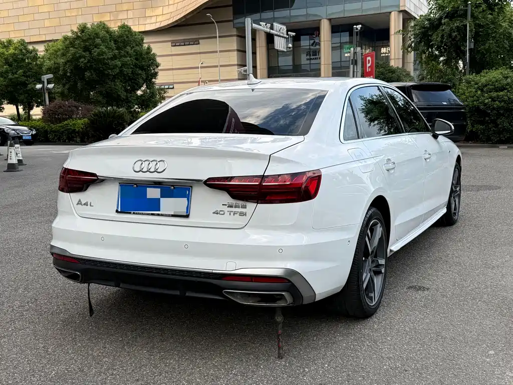Audi A4L — миниатюра 19