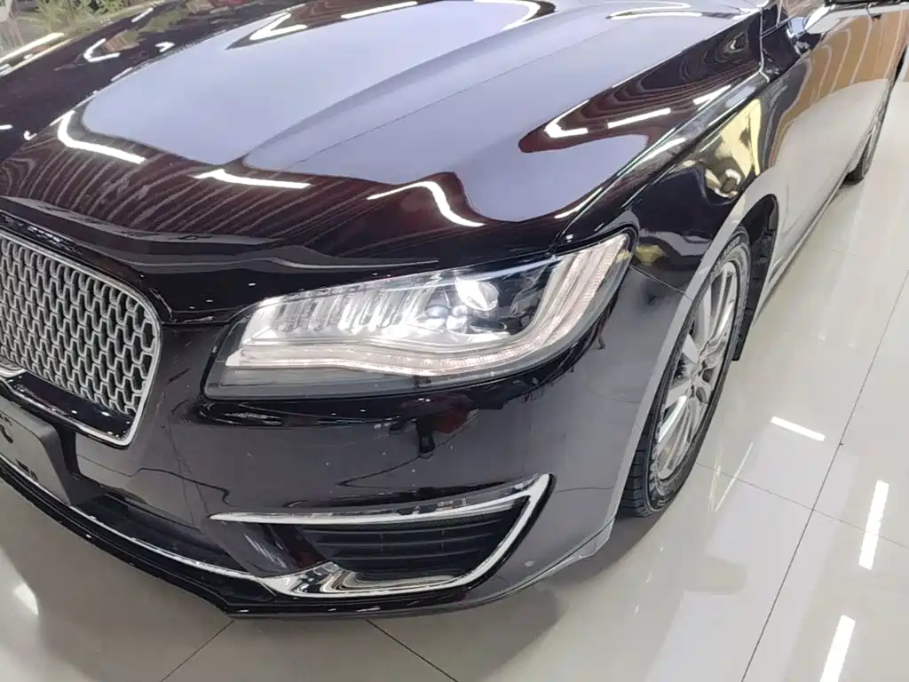 Lincoln MKZ — миниатюра 24