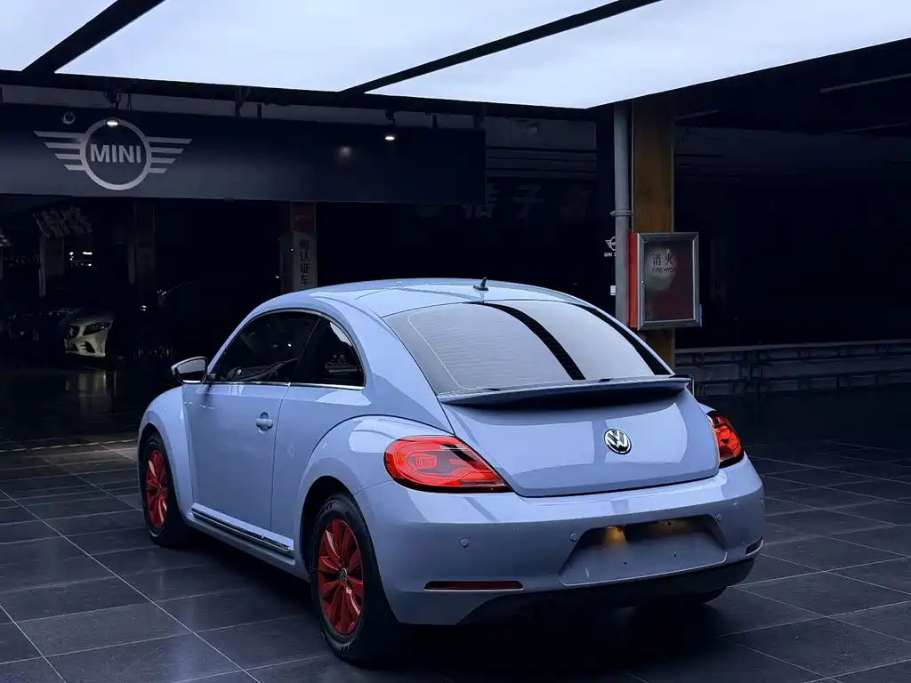Volkswagen Beetle — миниатюра 7