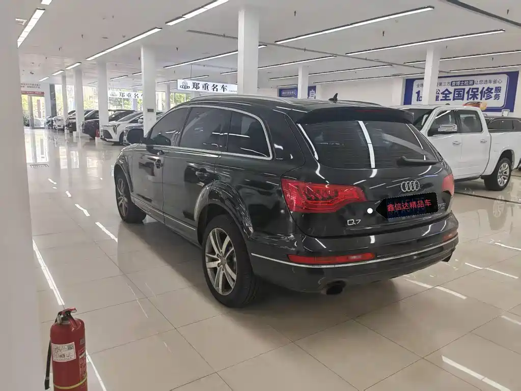Audi Q7 — миниатюра 15