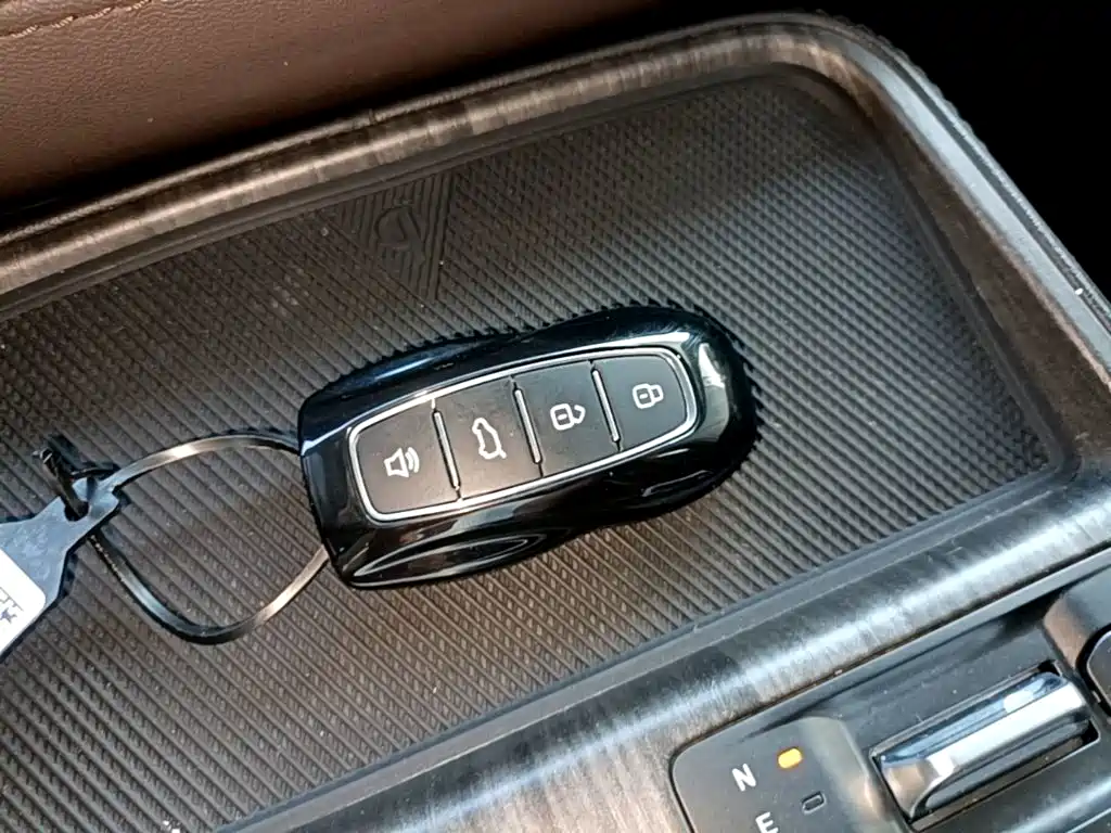 Ford Equator — миниатюра 9