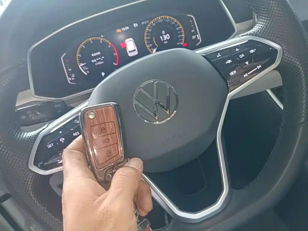 Volkswagen Tharu — миниатюра 9