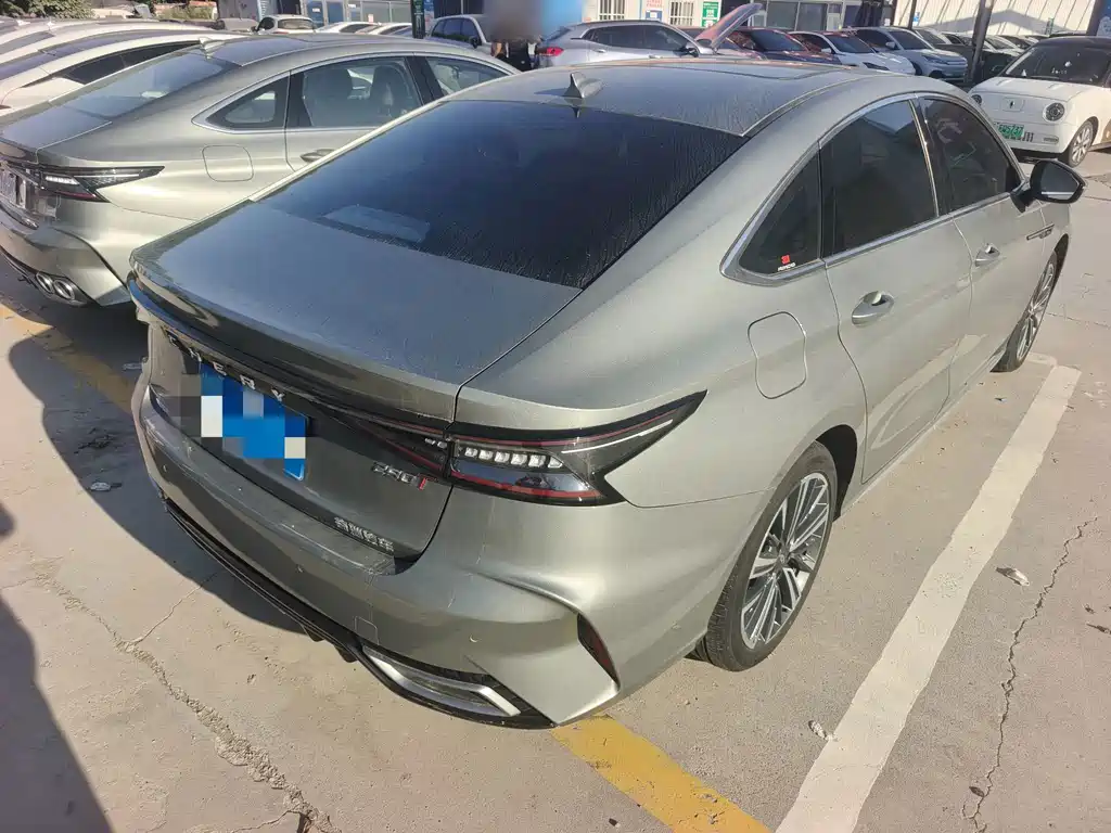 Chery Arrizo 8 — миниатюра 13