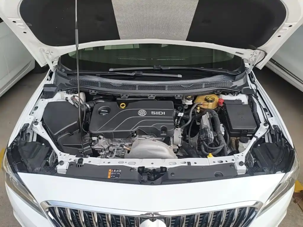 Buick Verano — миниатюра 20