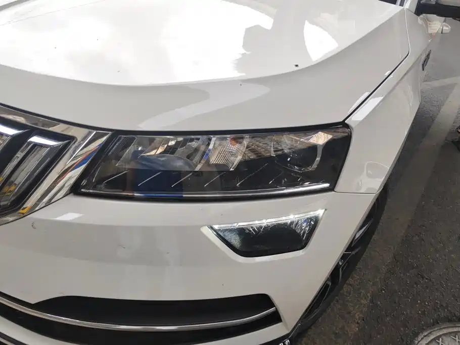 Skoda Karoq — миниатюра 5