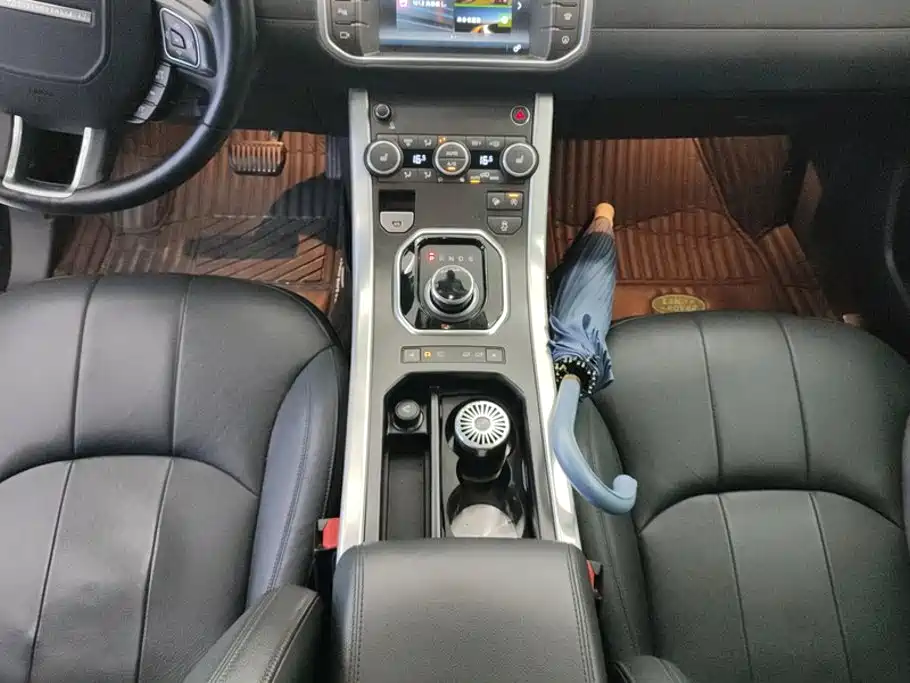Land Rover Evoque — миниатюра 16