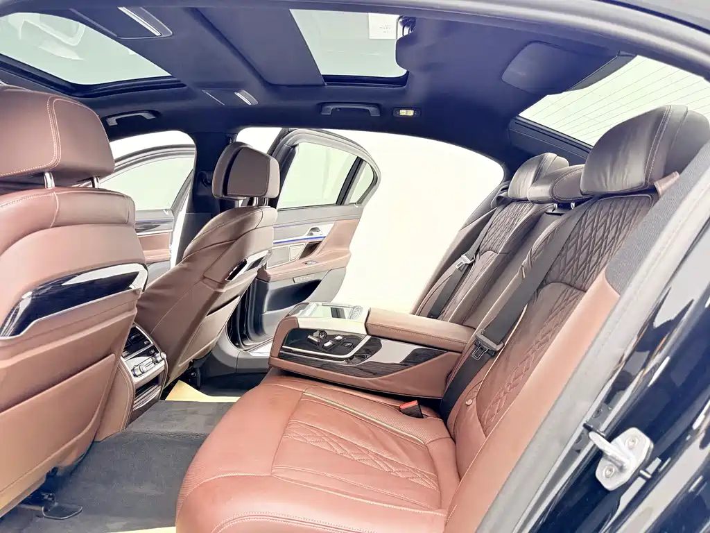 BMW 7 Series 7 2019 730Li M Sport