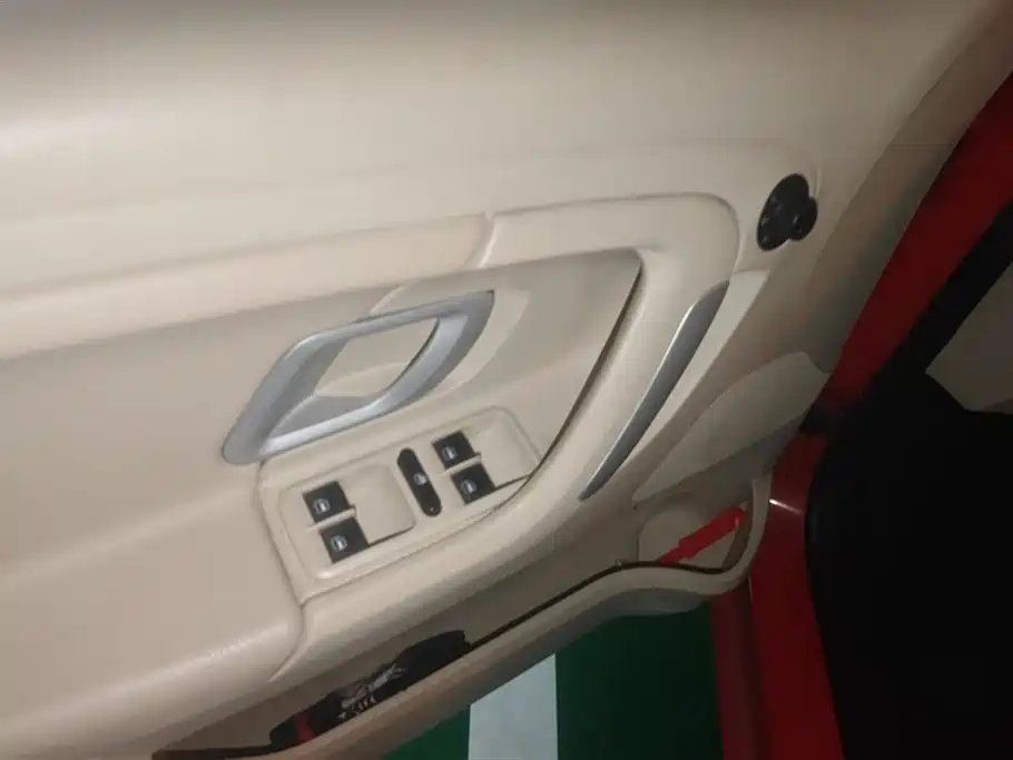 Skoda Fabia 2011 1.4L AT