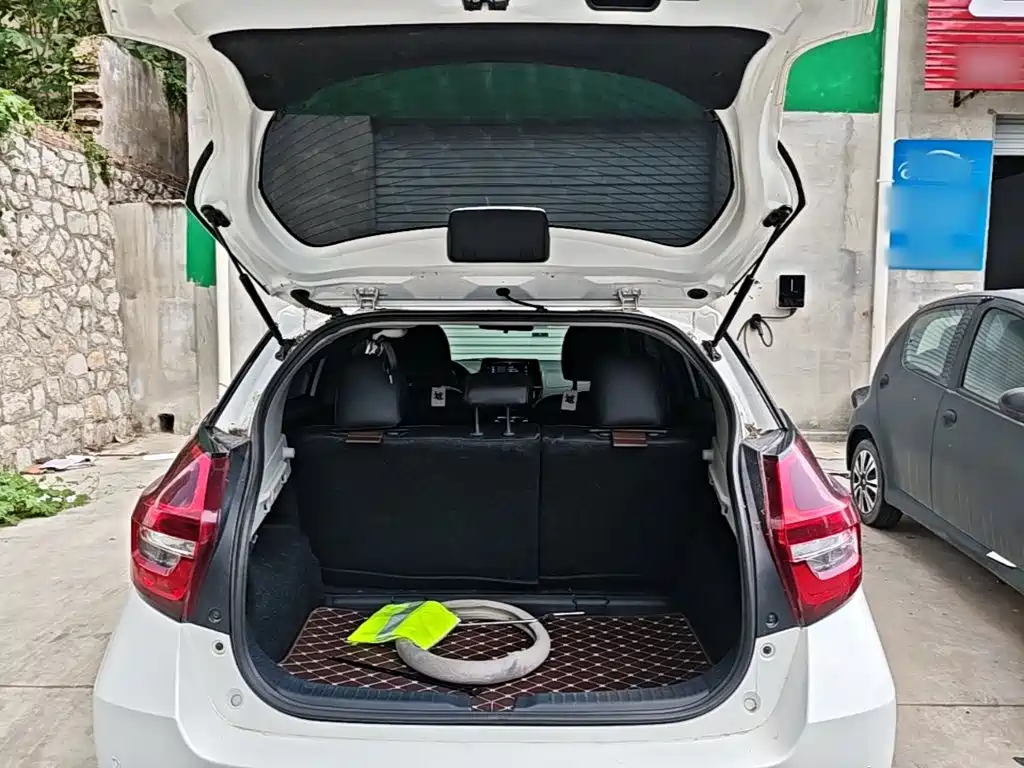 Toyota Vios FS — миниатюра 19