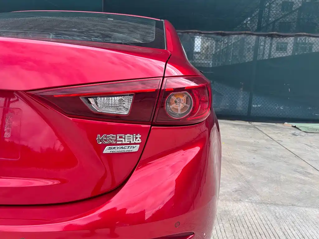 Mazda 3 Axela — миниатюра 11