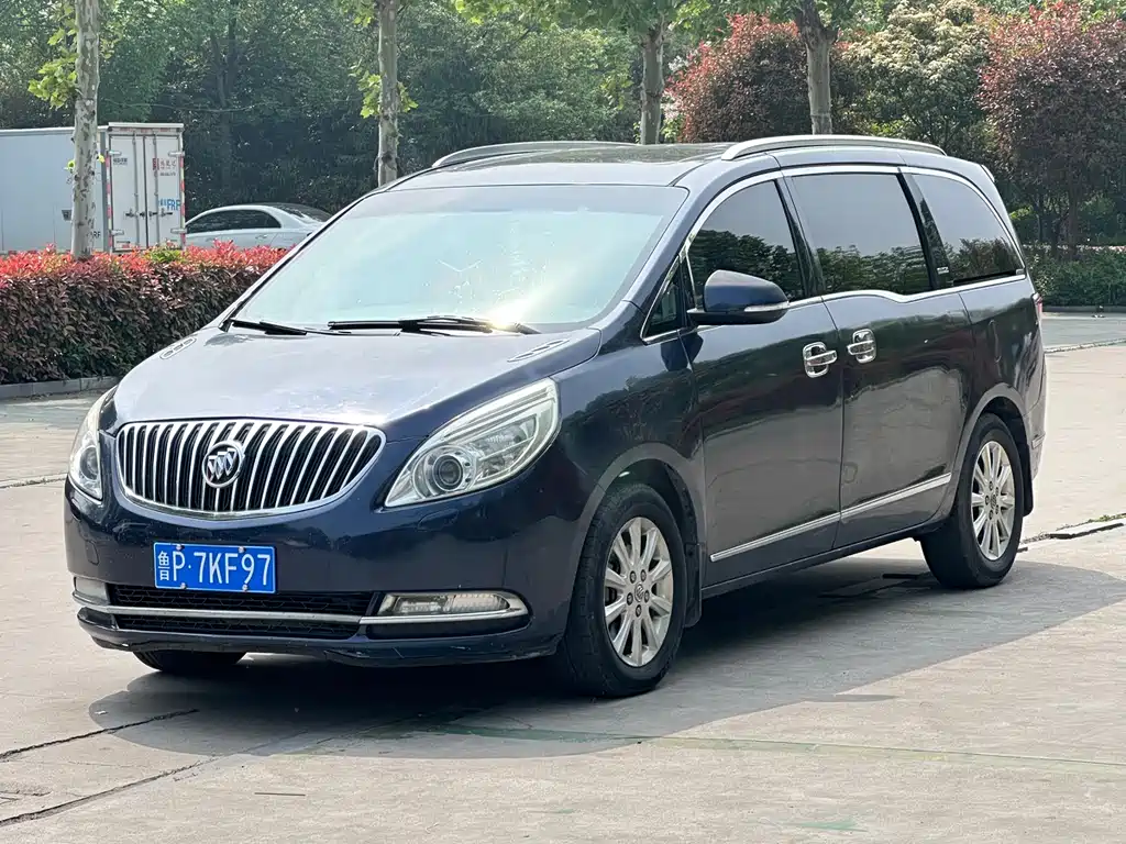 Buick GL8 2011