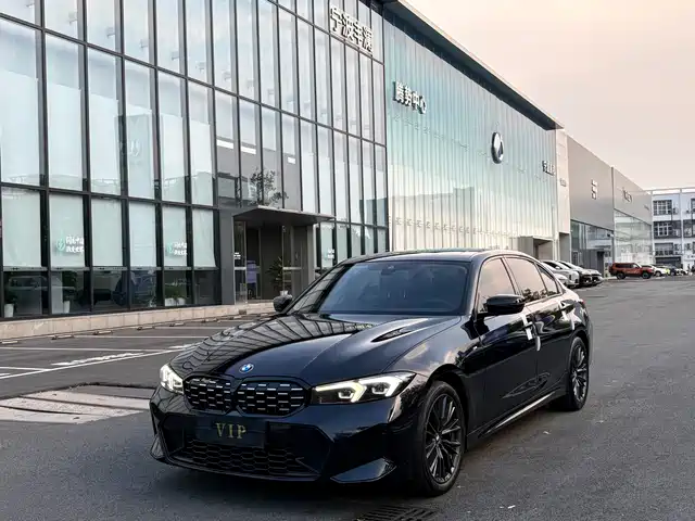 2022 BMW 3er