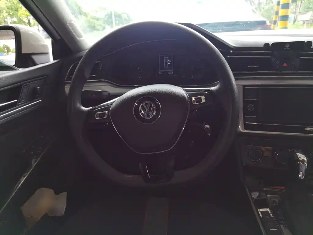 Volkswagen Lamando — миниатюра 7