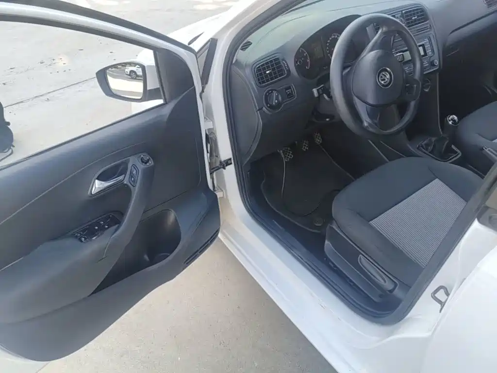 Volkswagen Polo — миниатюра 16
