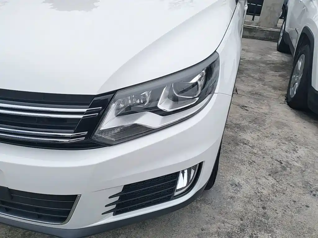 Volkswagen Tiguan — миниатюра 24